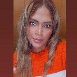 Meet your Posher, Yessenia